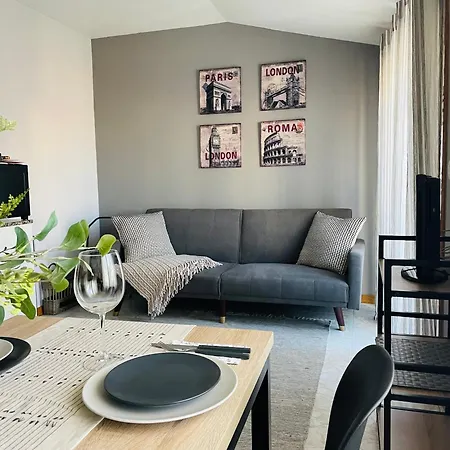 Apartamento En Pleno Centro De Vigo *